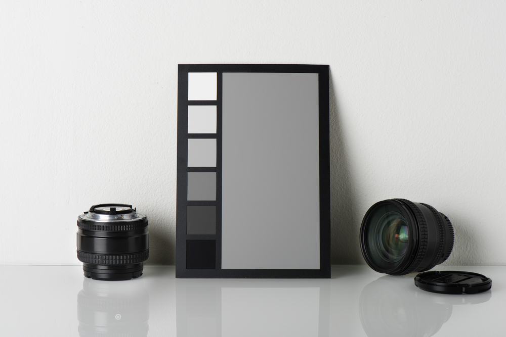 Fototip gråkort forbedrer billeders hvidbalance objektiver får korrekt farvegengivelse