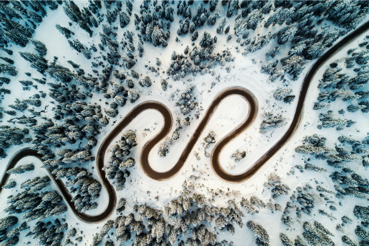 Elv fotografert fra luften.