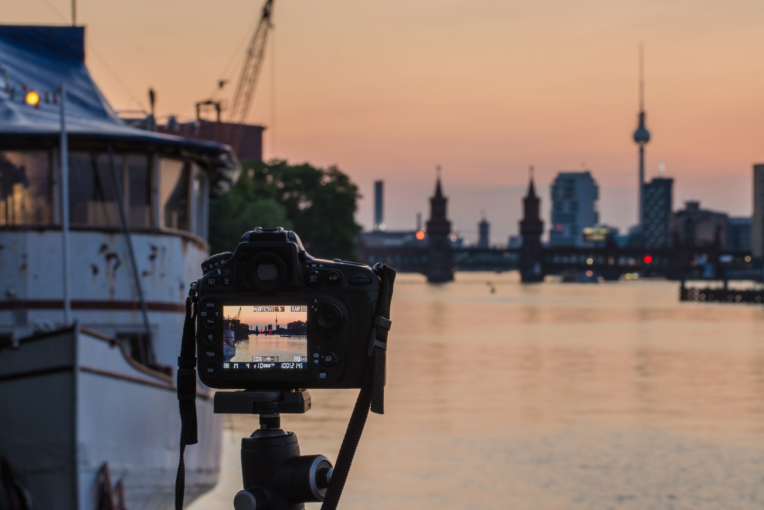 Därför ska du dämpa kameraskärmens ljusstyrka