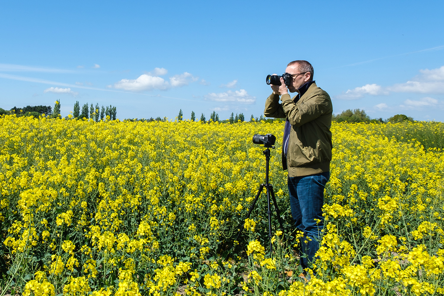 Testissä digitaalikamerat