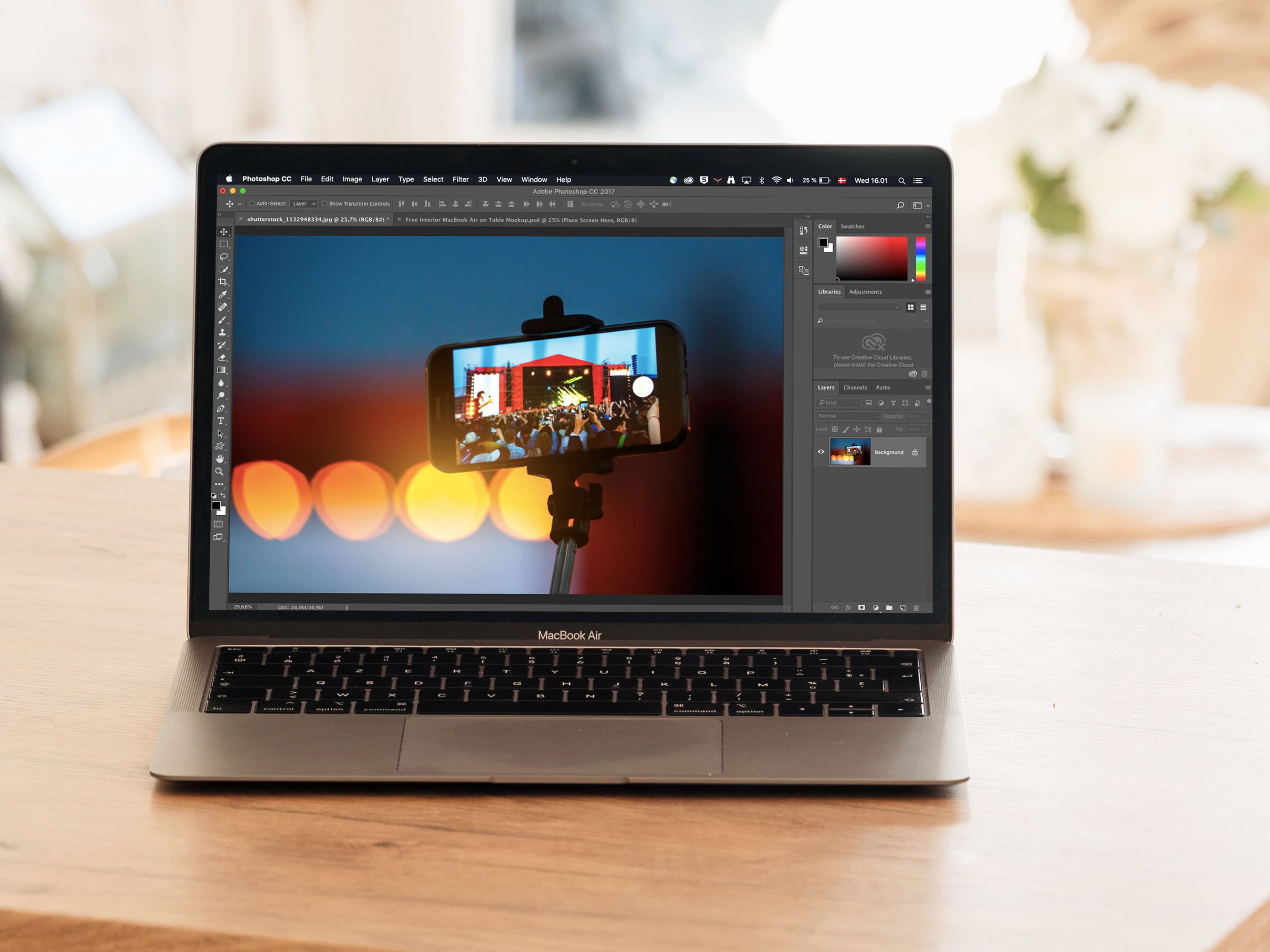En dator med Photoshop