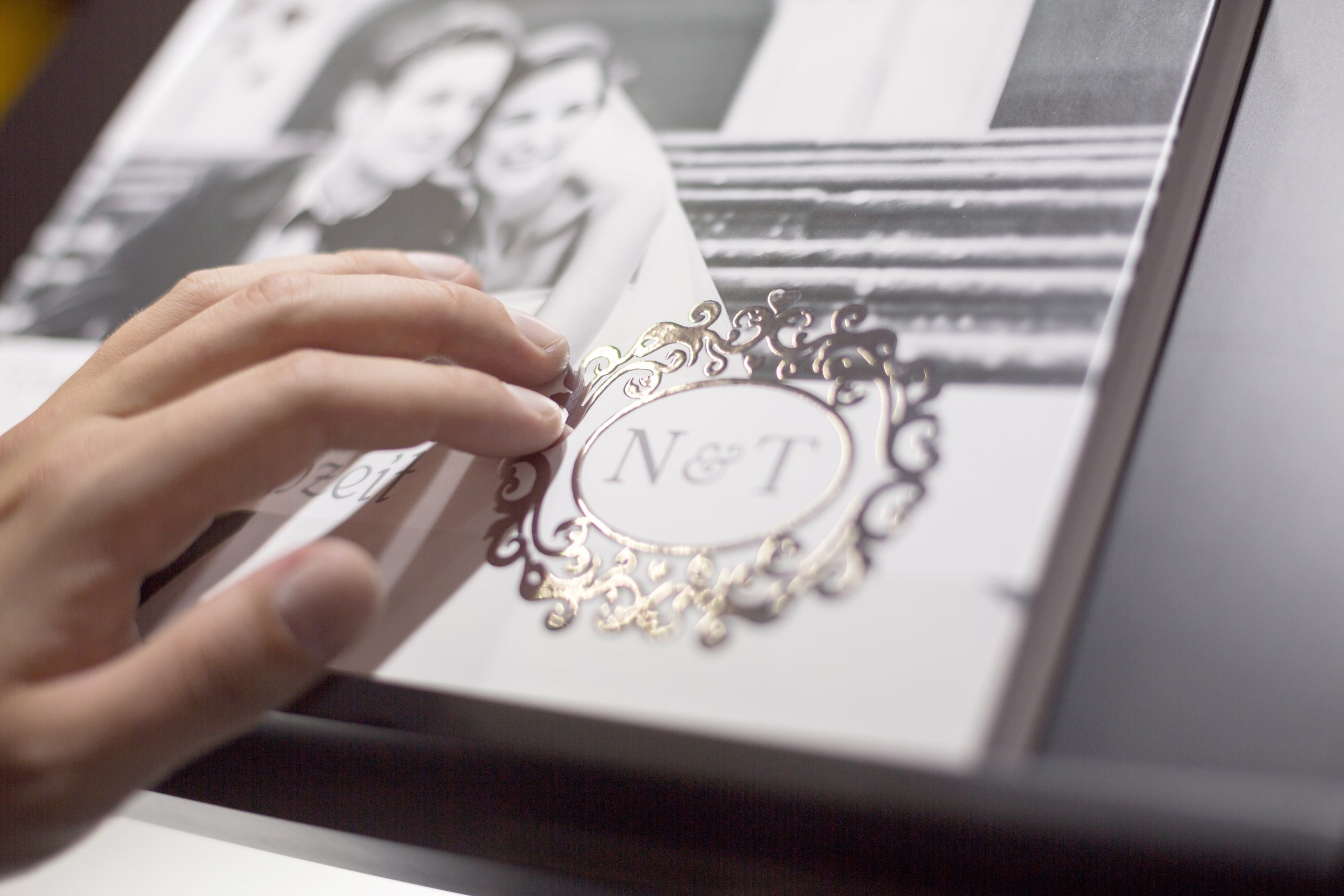 monogram på fotobok