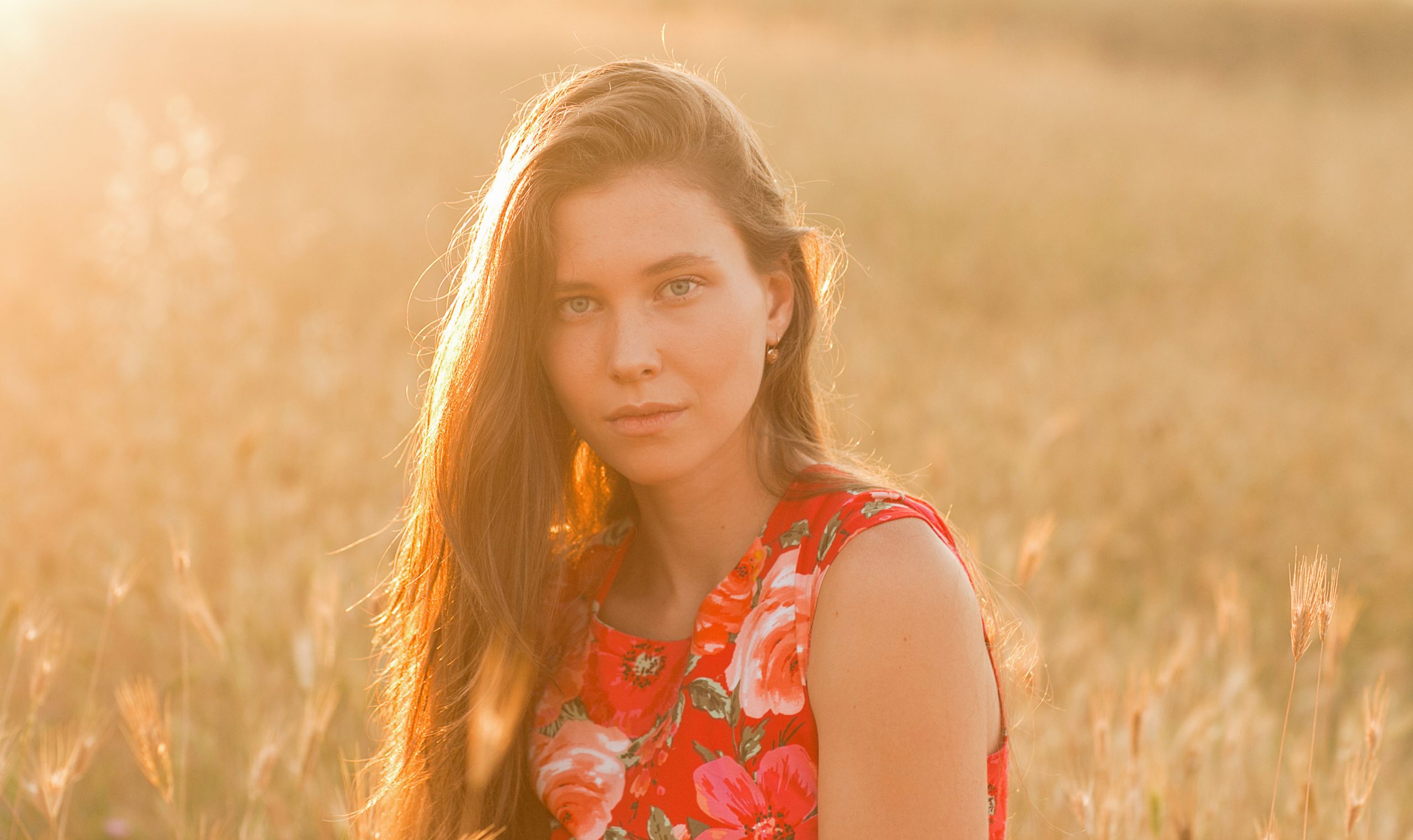 Nainen muotokuva vastavalo