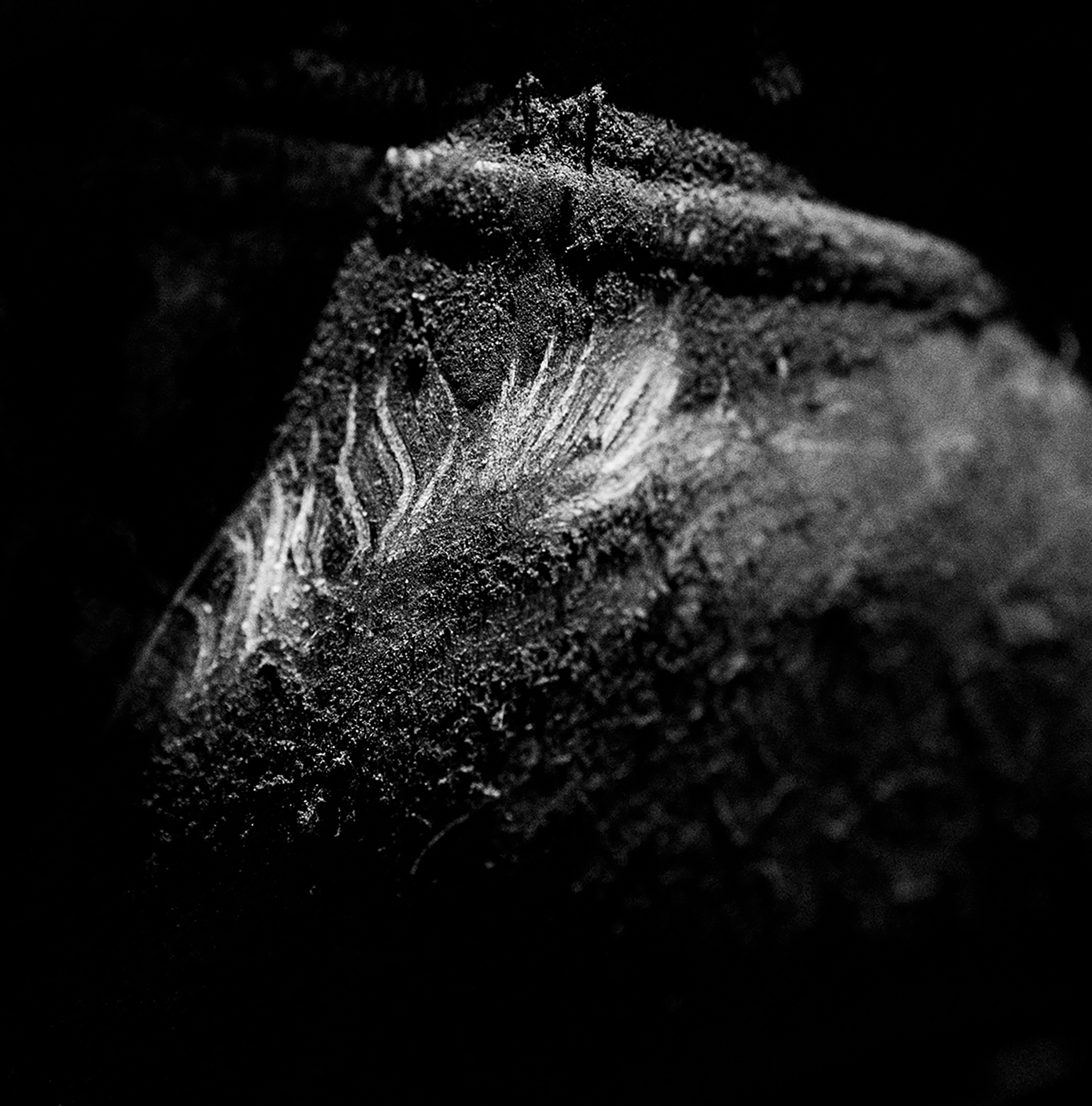 Fragment etter bomben ved regjeringskvartalet 22. juli 2011