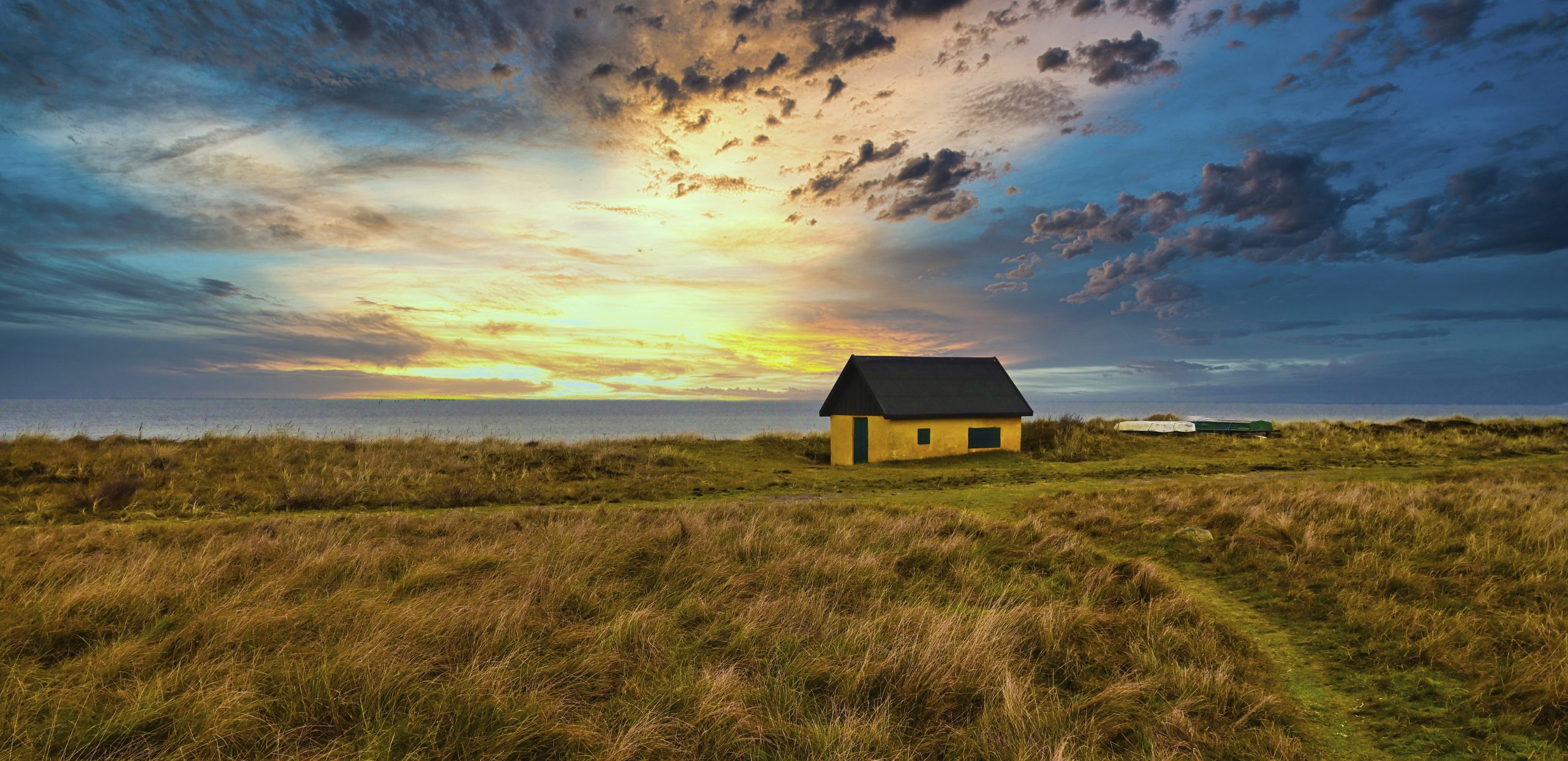 Erling Østergaards foto af strandhus.