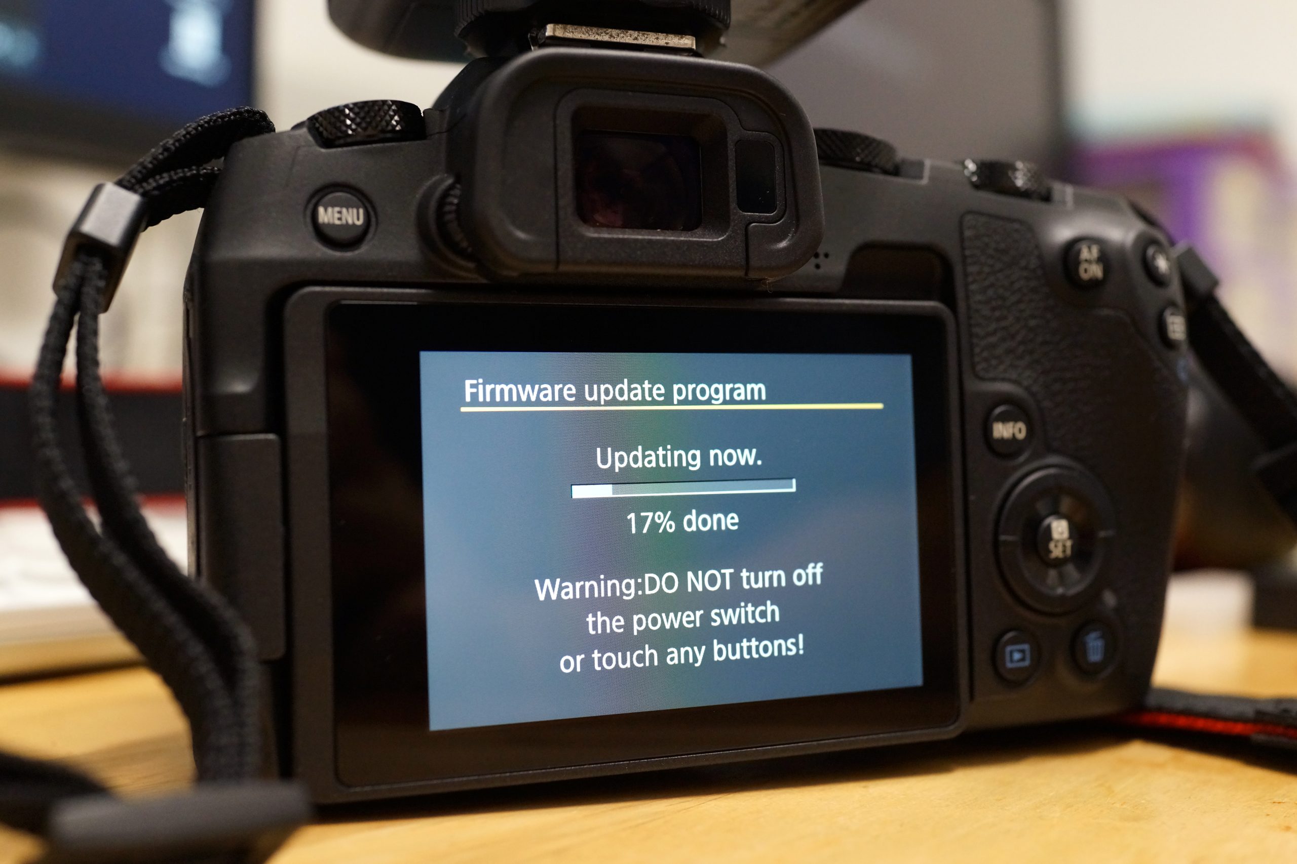 Kamera firmware opdateres