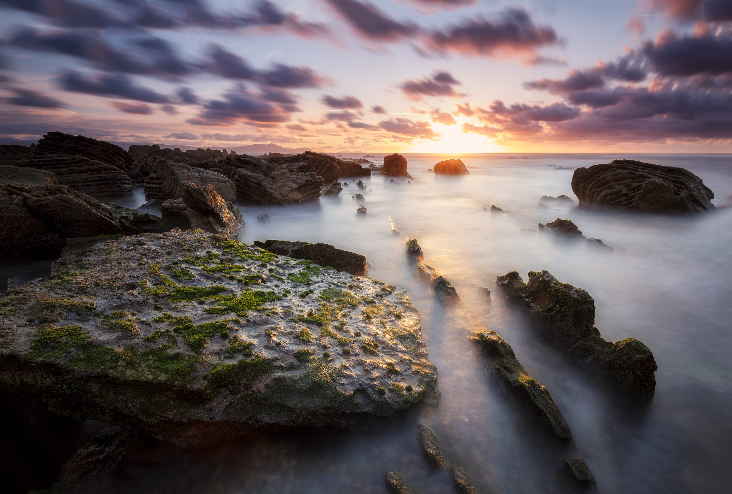 Landskab ved havet med flot horisont