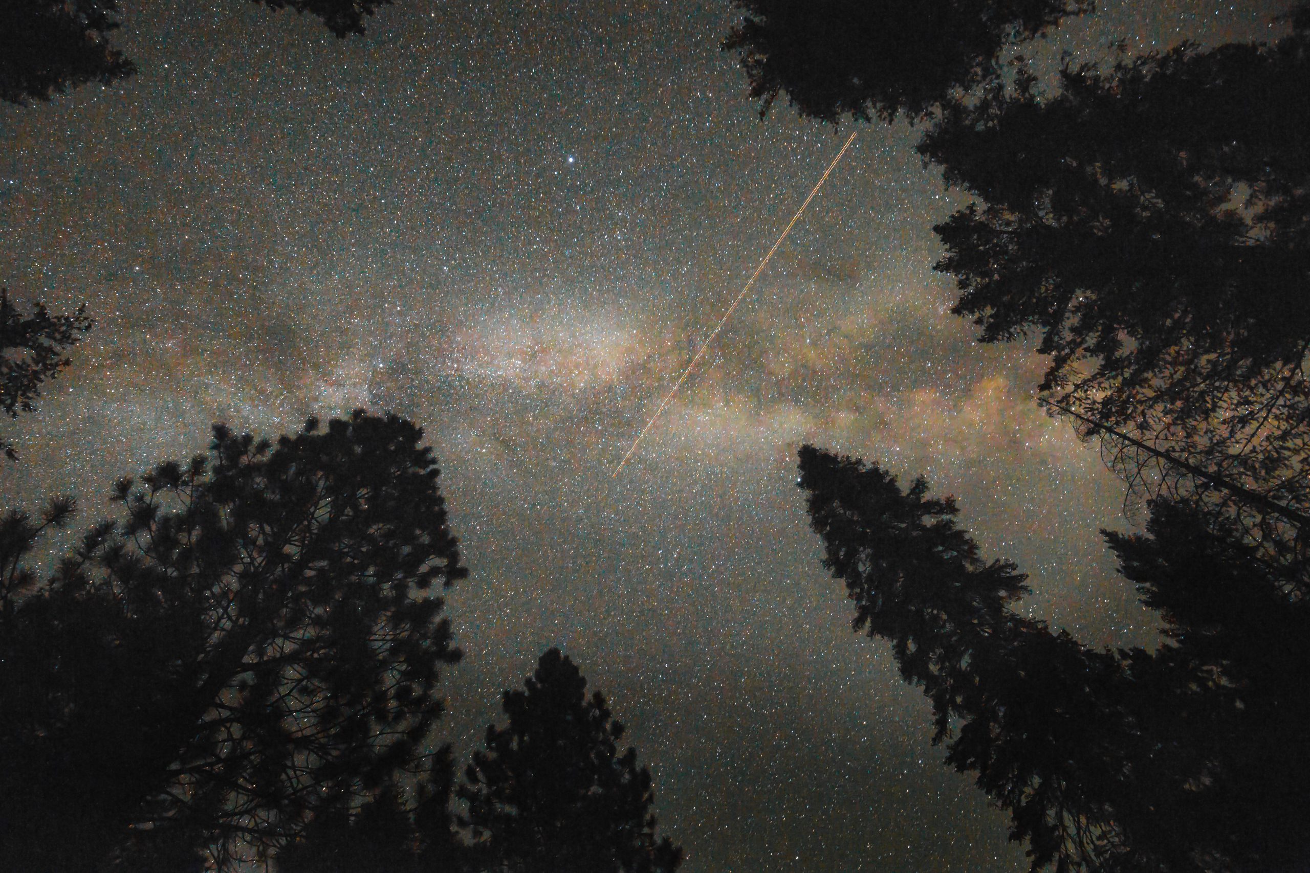 Stjerneskud på nattehimlen