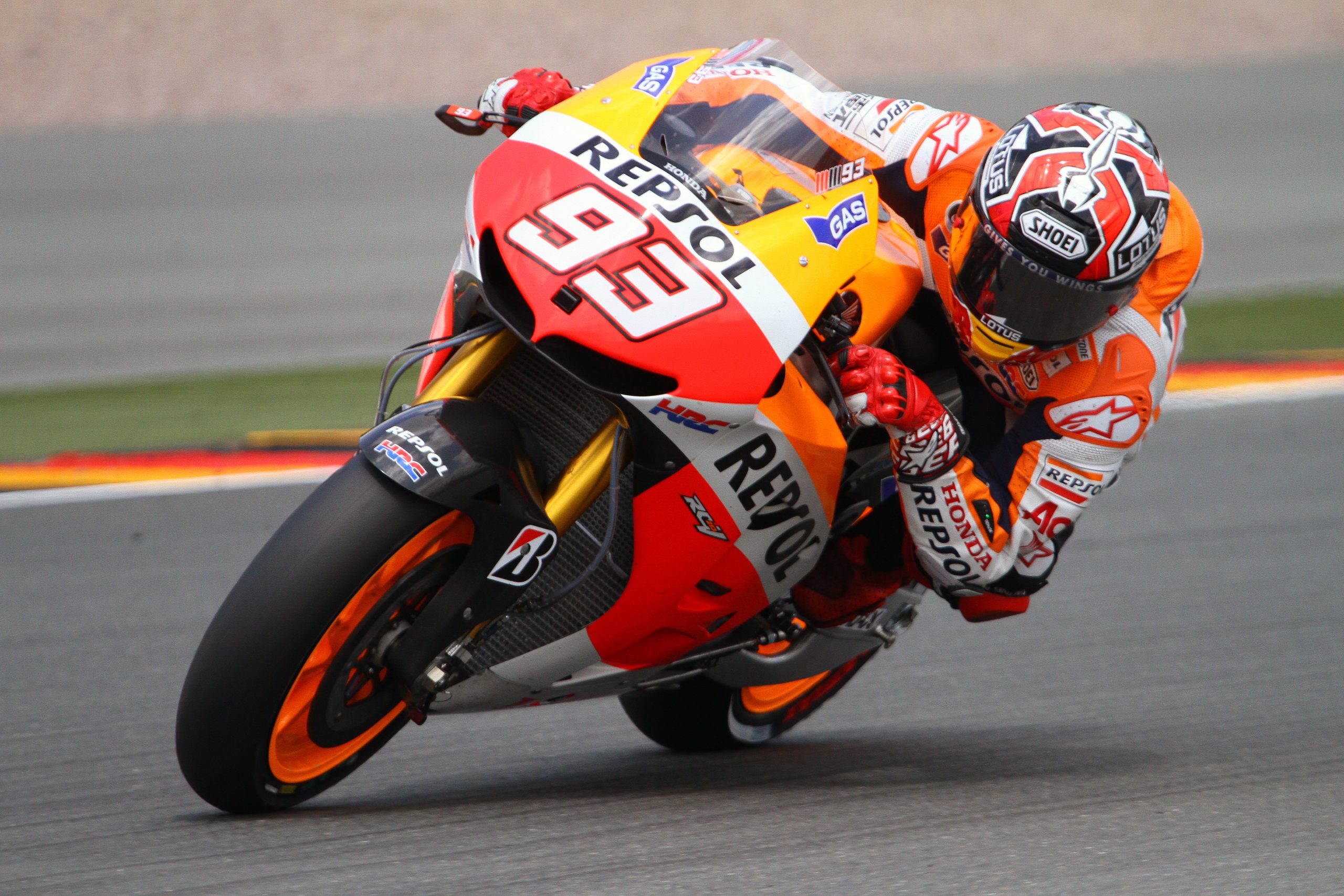 Du fotograferer motorsykler og action med lukkerprioritet - shutter priority