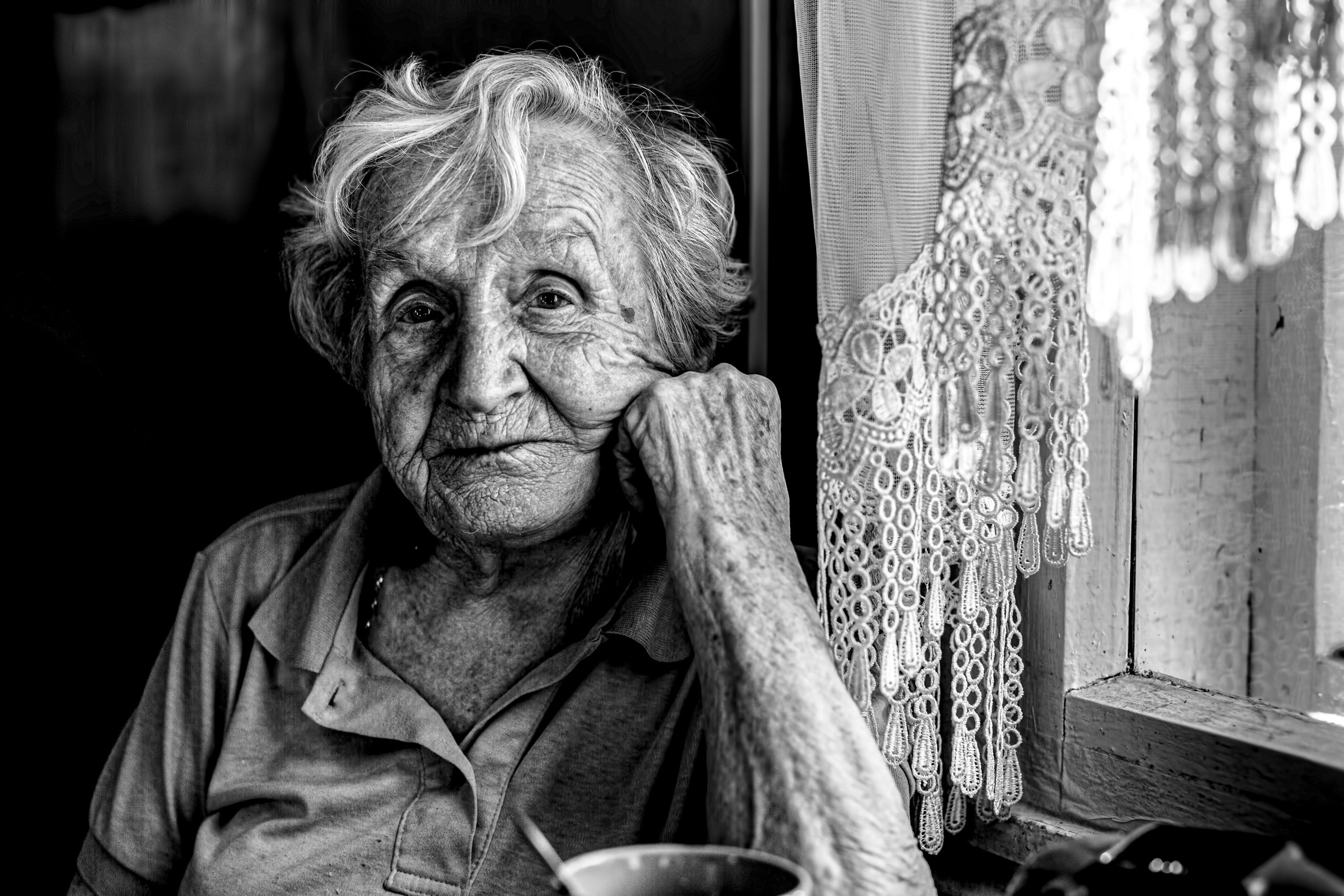 Portrett av eldre kvinne