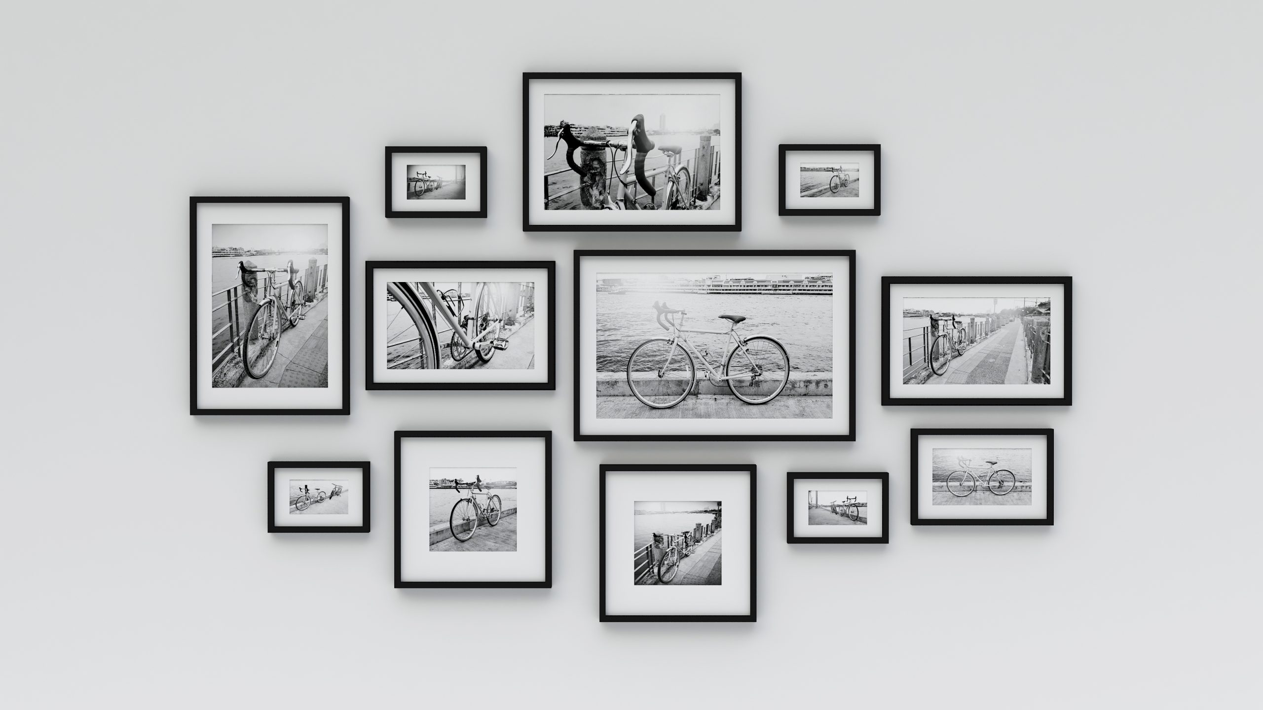 Bilder i ramme på vegg