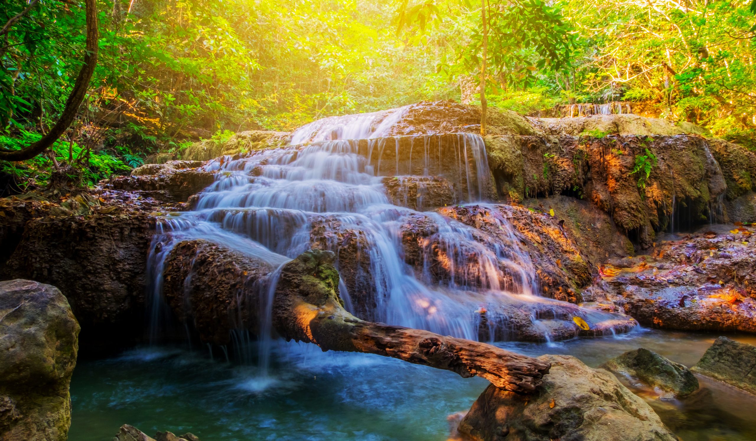 Foss fotografert med lang lukkertid