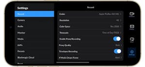Format och inspelningskvalitet kan väljas i en omfattande inställningsmeny.