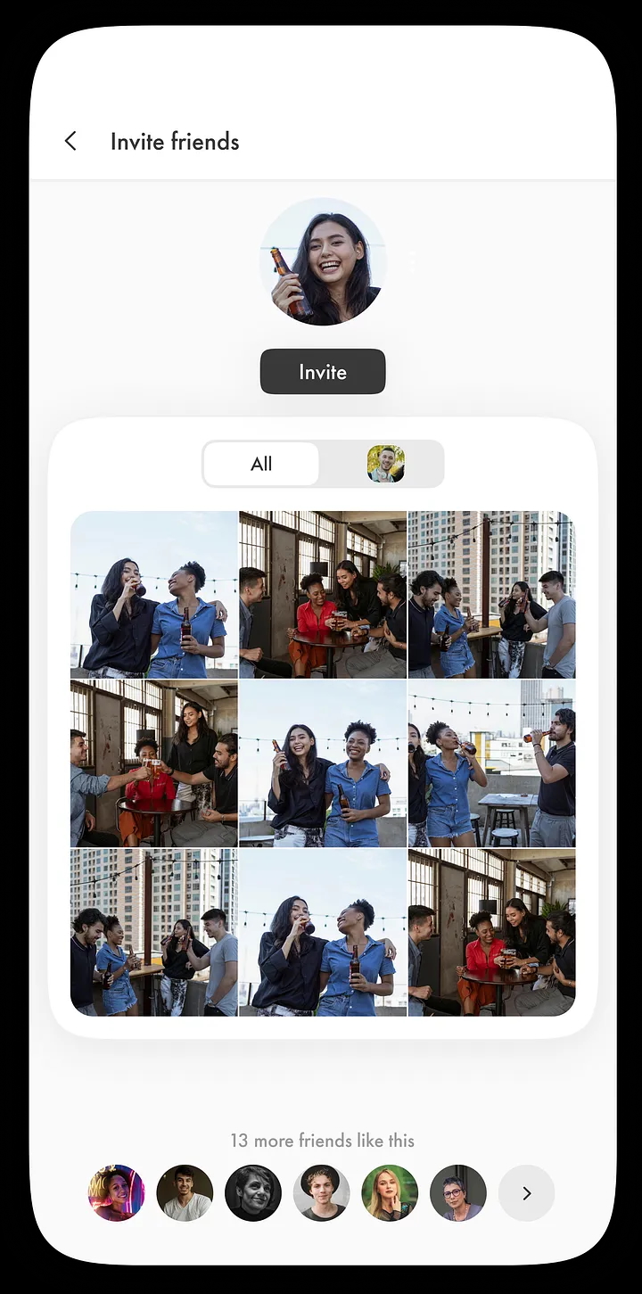 PicSee tunnistaa kasvot kuvista, ja voit kutsua kuvien henkilöitä jakamaan omakuvat kanssasi.