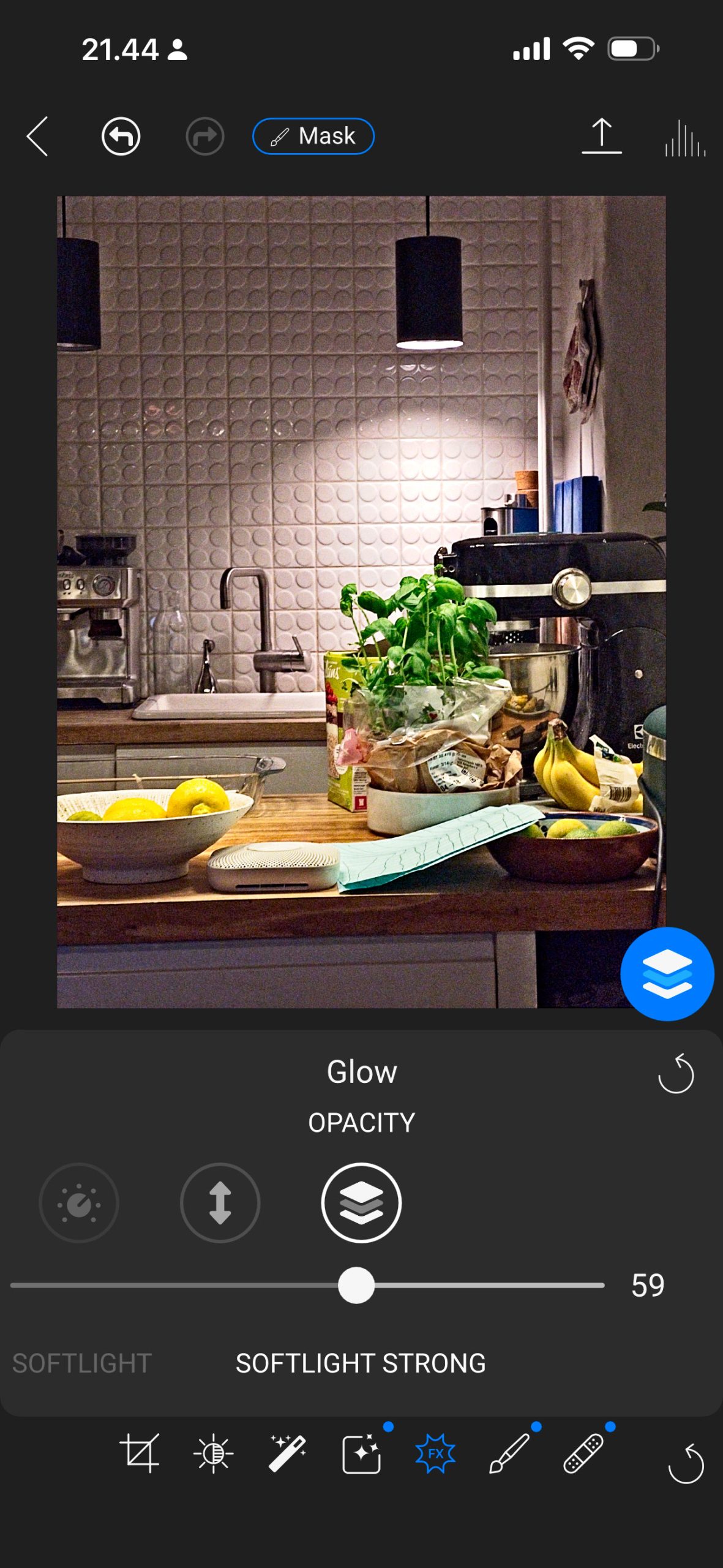 Du kan tilføje flere effekter samtidig, og hver effekt har flere indstillinger, du kan justere.
