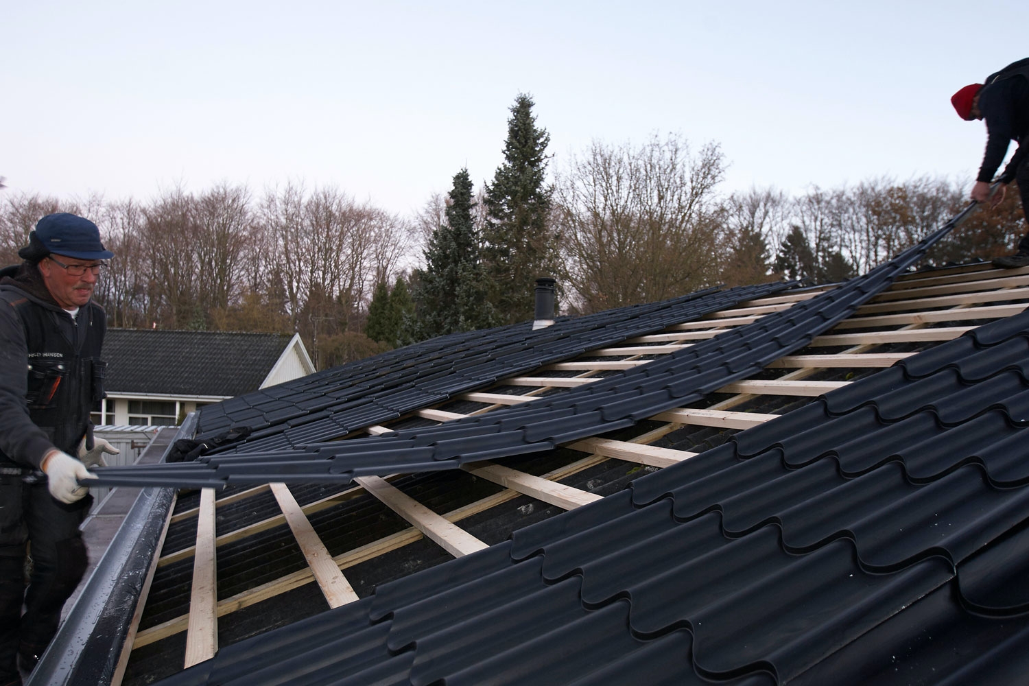 Uusi katto: Näin teet uuden katon vanhan päälle