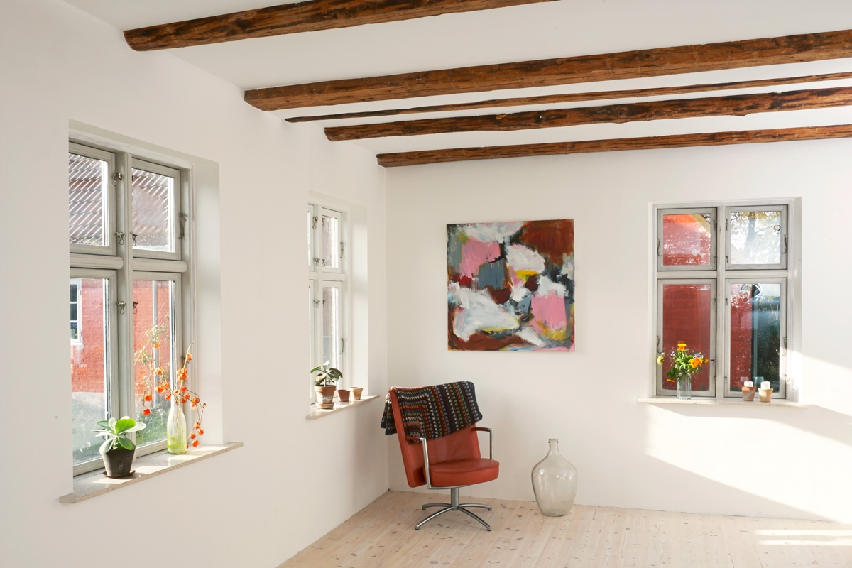 Ny gipsloft med synlige bjælker