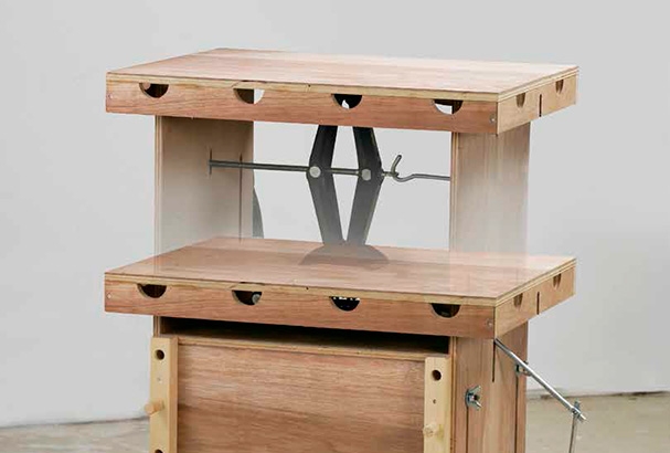 Arbejdsbord med perfekt høyde og heve-/senkefunksjon