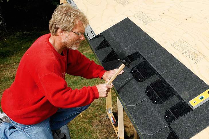 Komea katto palahuovasta