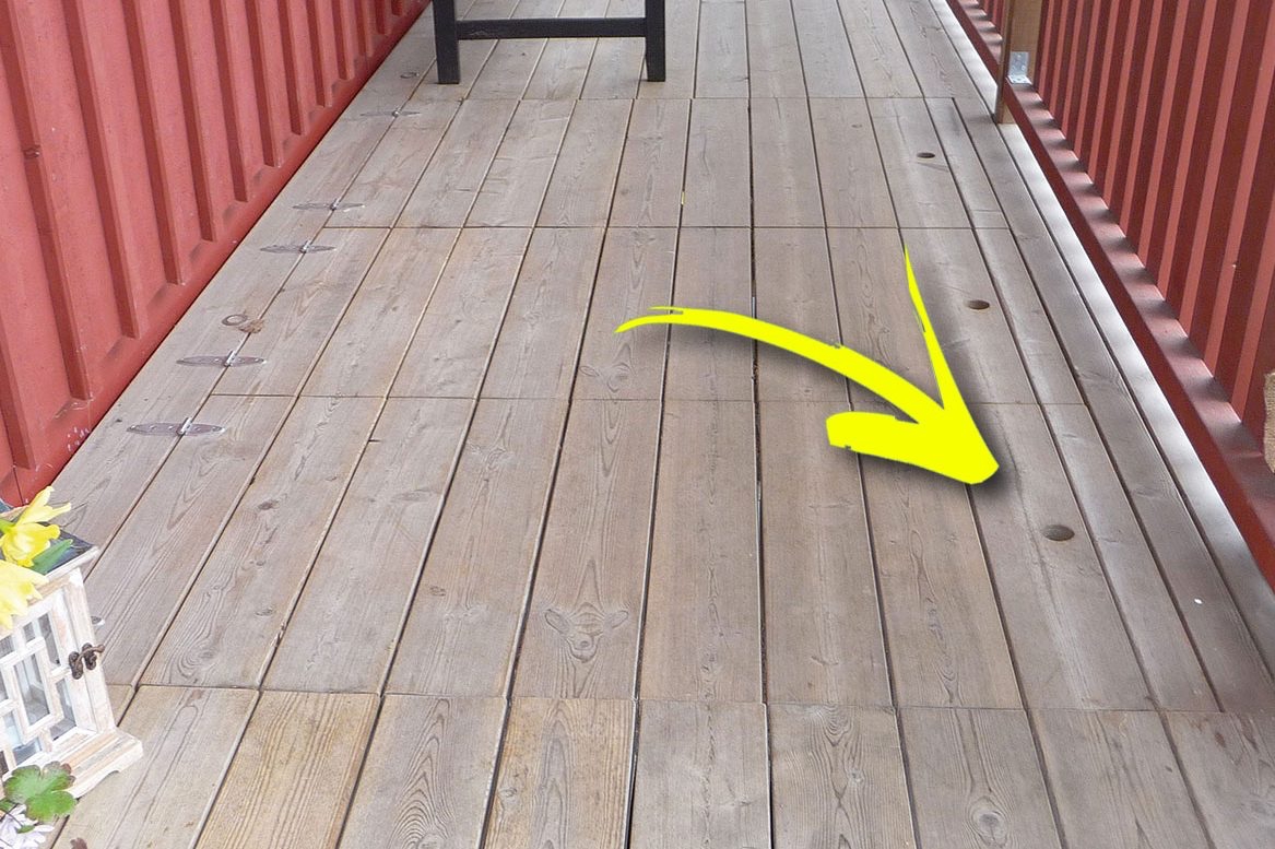 Oppbevaring under terrassen