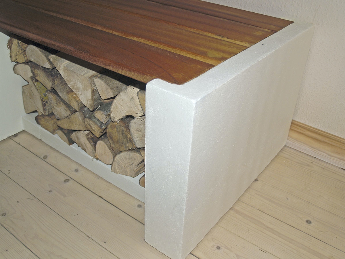 Snygg vedförvaring inne