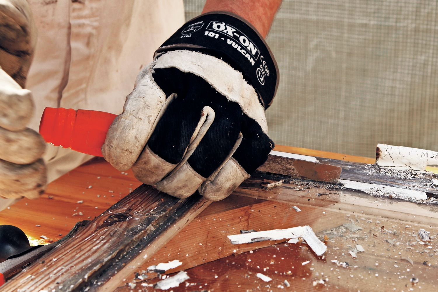 Vindueskit: Sådan kitter du vinduer med linoliekit