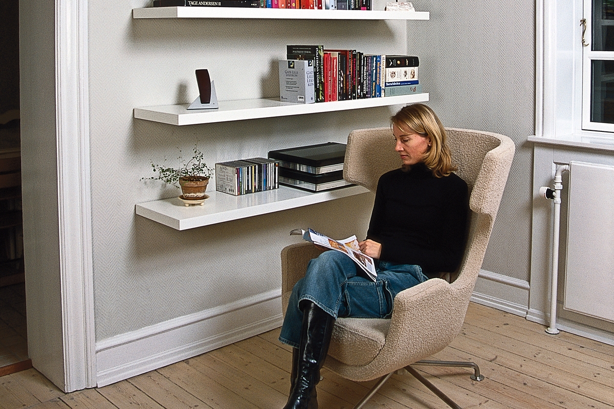 Skjult ophæng i mur - svævende hylder