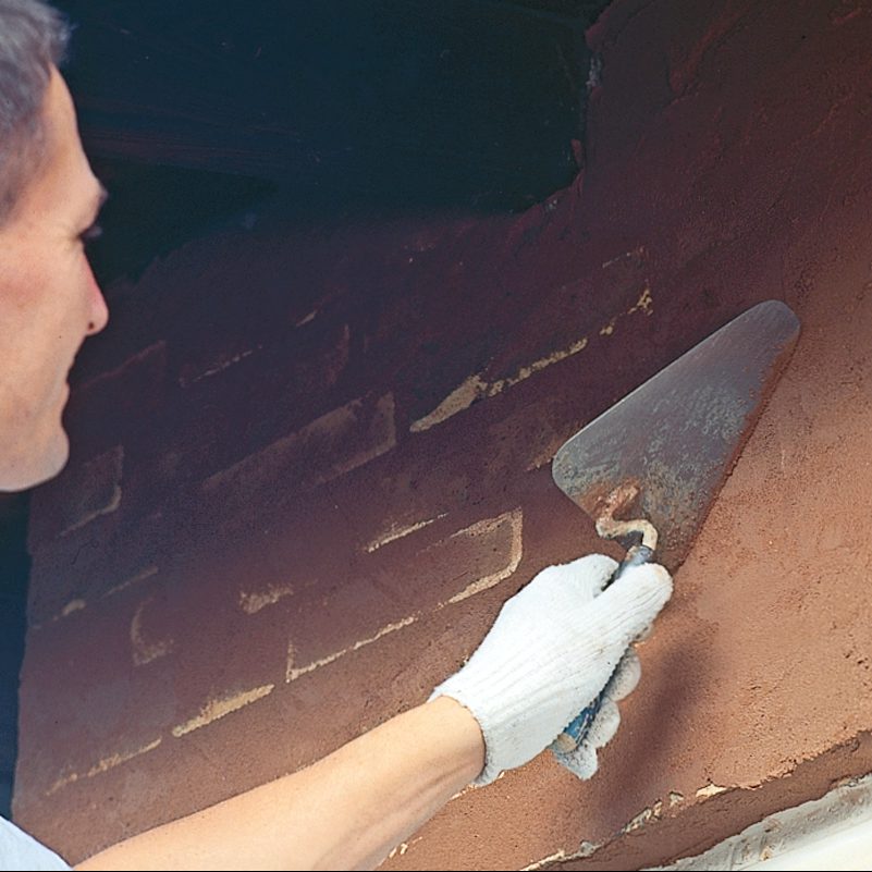 Facade puds: Træk pudsen af med en ske