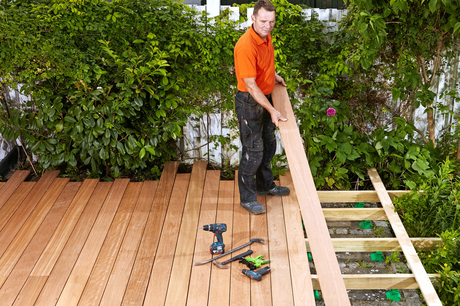 Terrasse med skjulte skruer