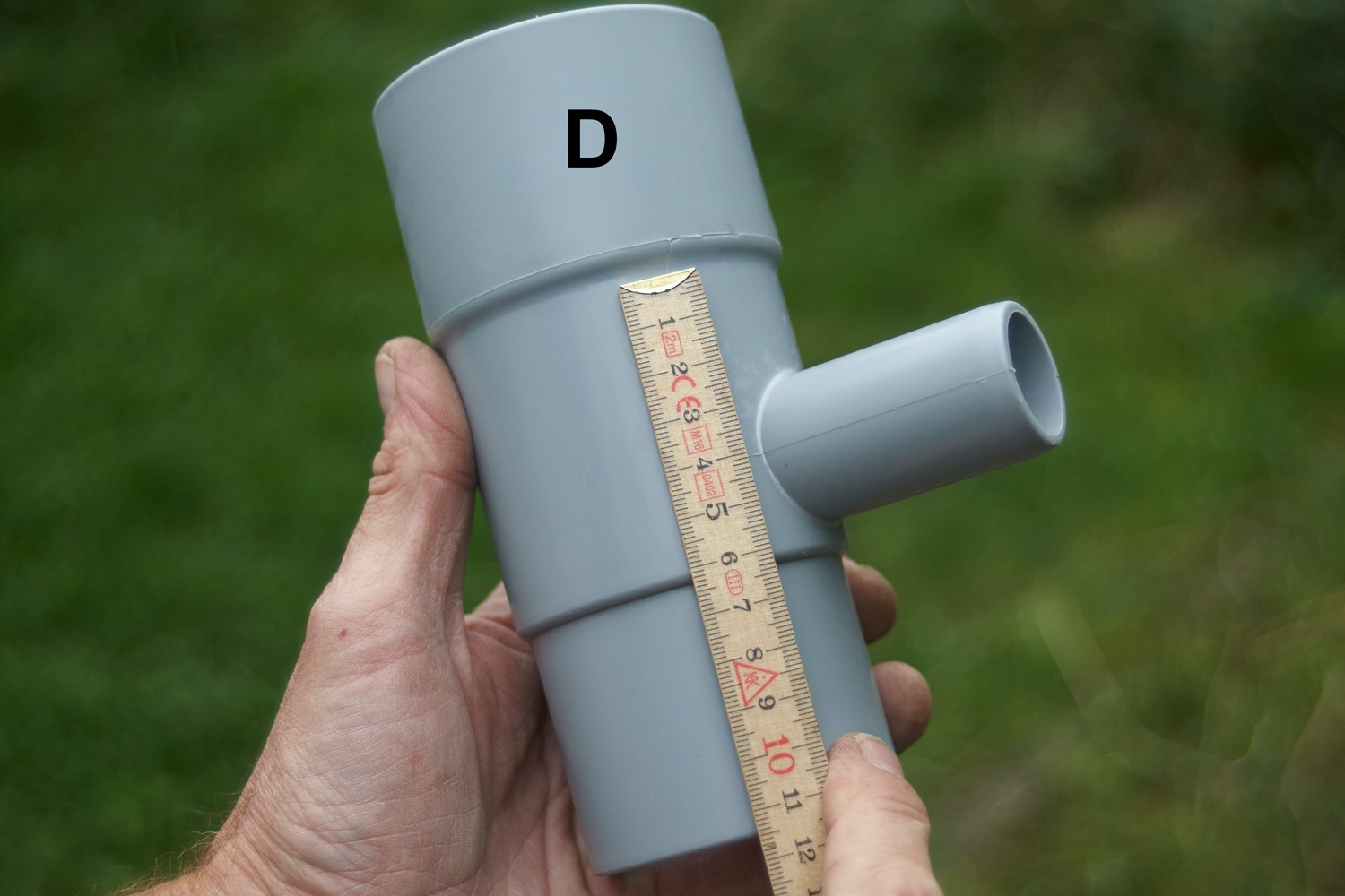 Flytt den stygge vanntanken: nedløpsrøret