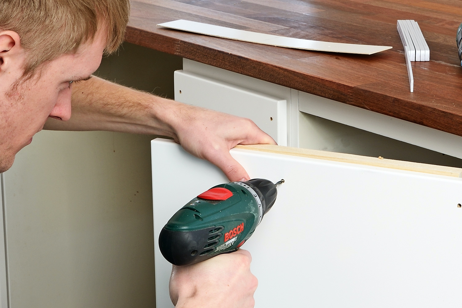 Monter greb med skabelon