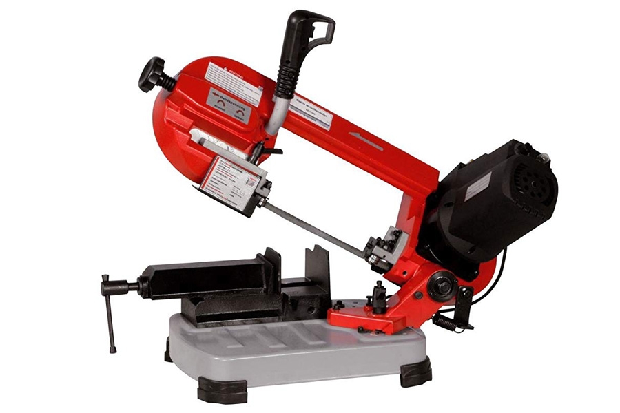 BÅNDSAV: Med en vertikal båndsav til jern er det muligt at spænde emner, der saves i, sikkert fast.