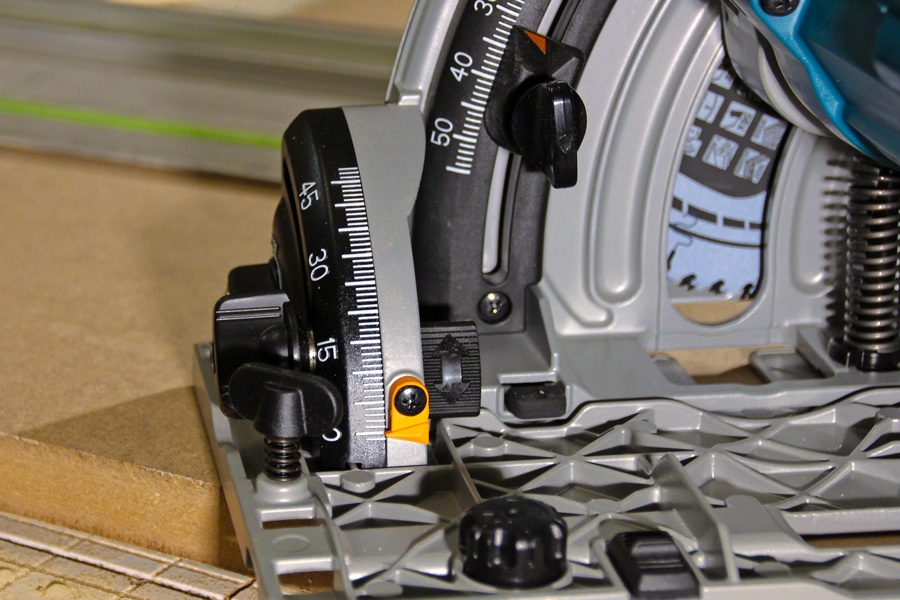 Välgenomtänkt sänksåg på batteri