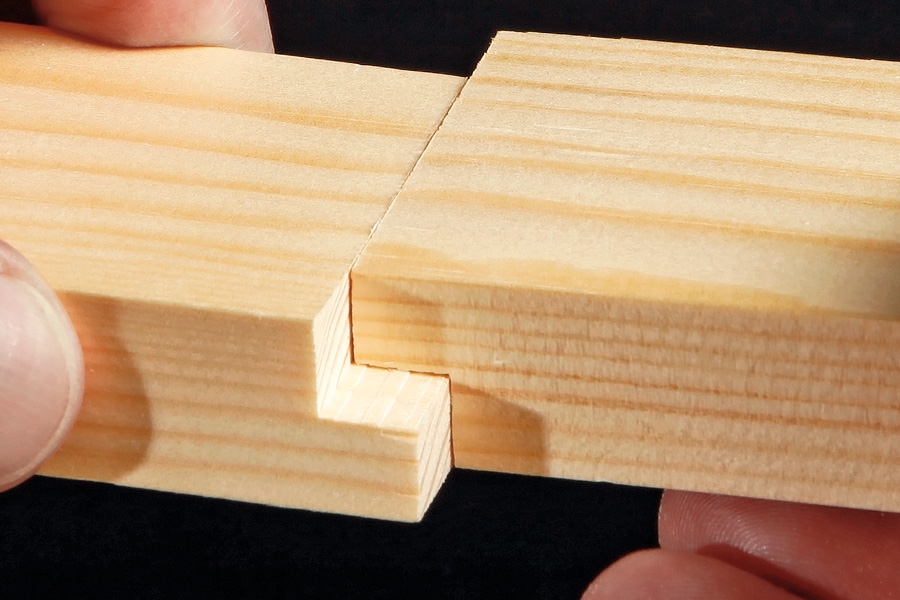 Bladfog: Utsågning och fogning