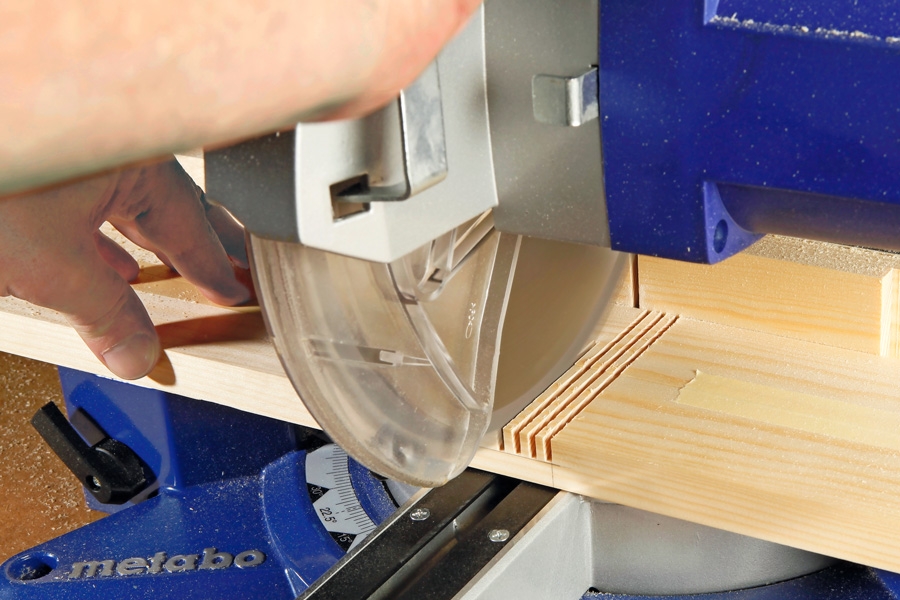 Bladfog: Utsågning och fogning