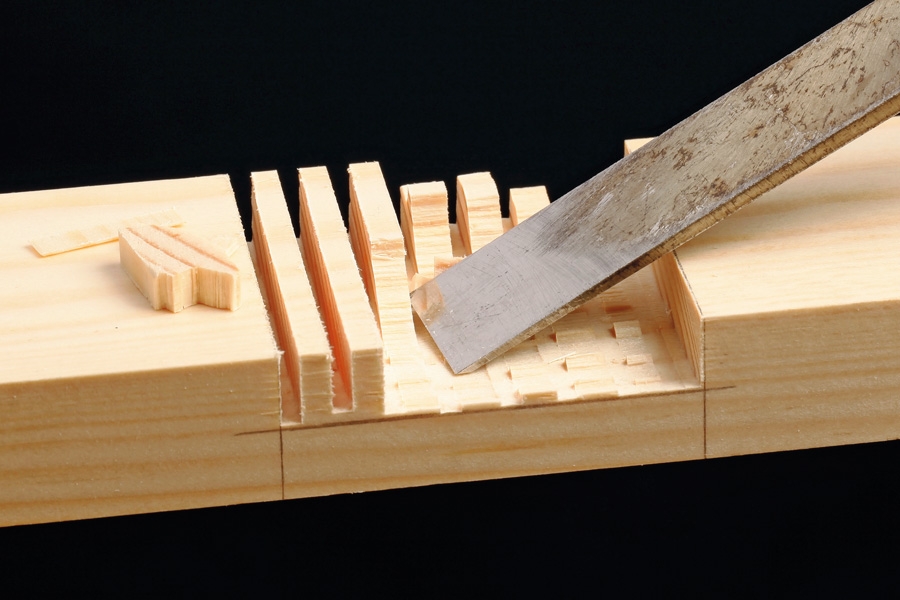 Bladfog: Utsågning och fogning