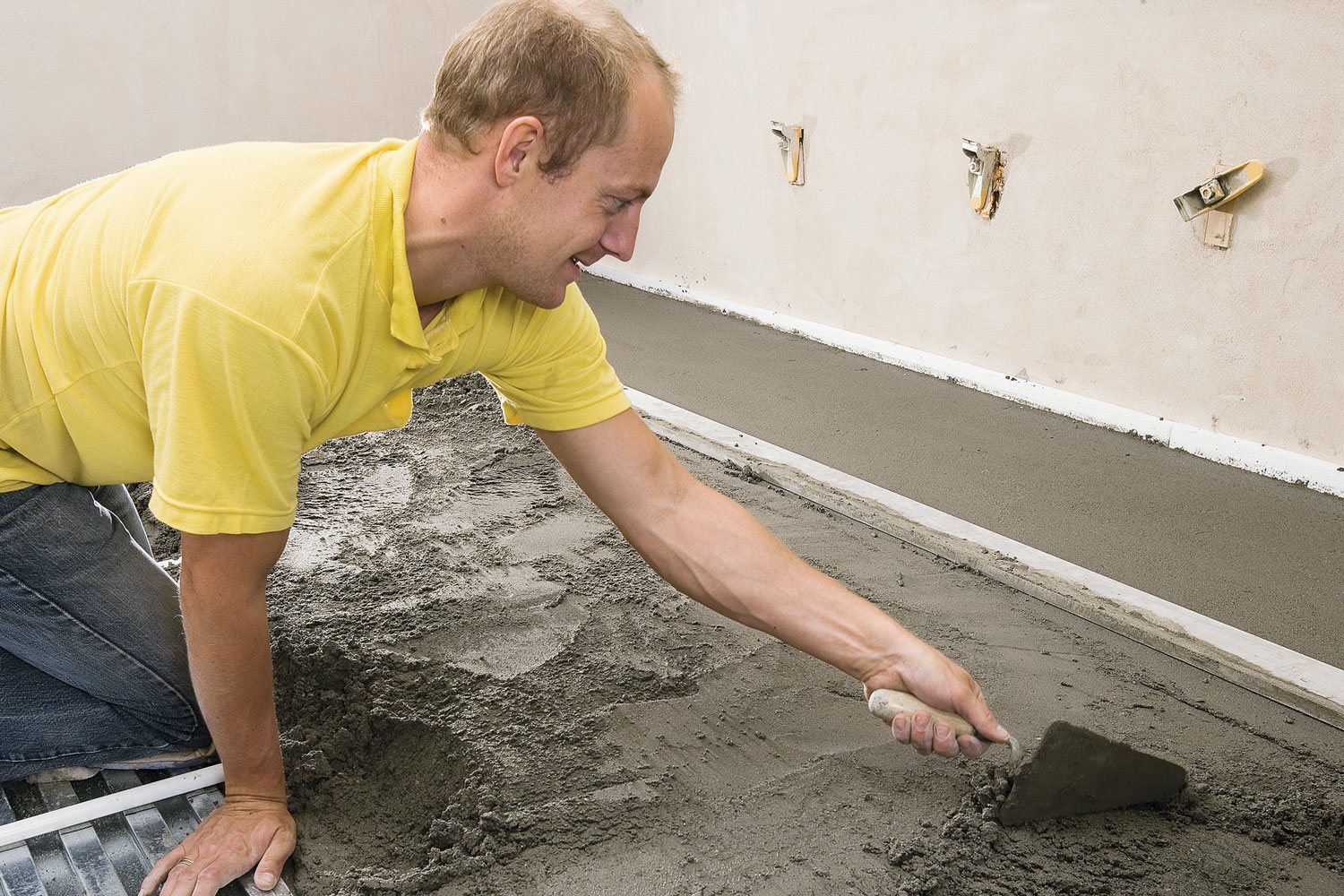 Betonia lattioihin ja perustuksiin