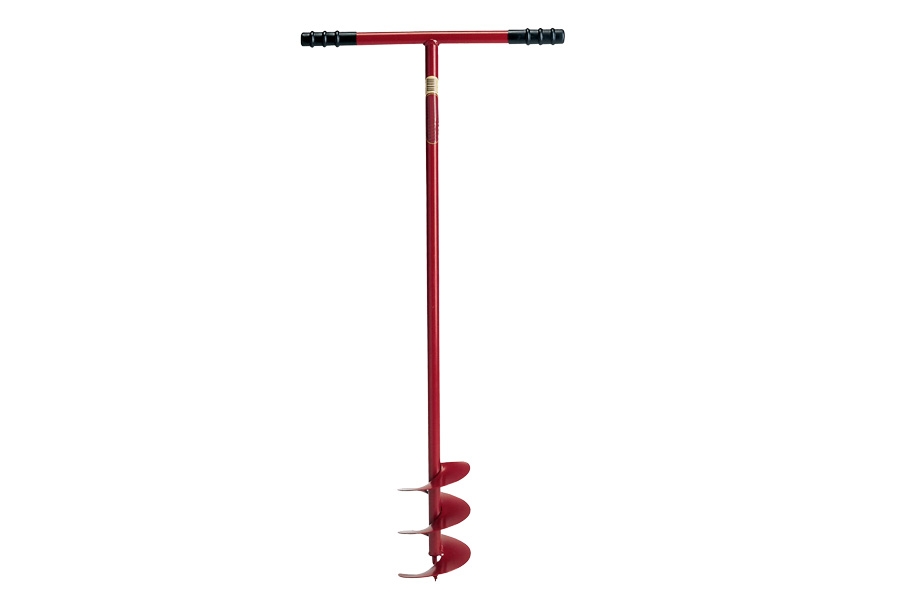 Pælebor: Et helt enkelt og klassisk, manuelt pælebor fungerer ganske fint. Det tager ca. 7 min. at lave et hul med dette pælebor. Prisen er kun 3-400 kroner.