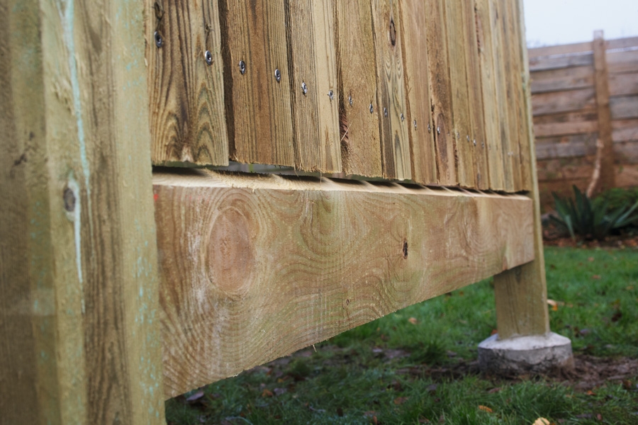 Hegn: Red hegnstræet med tværbræt