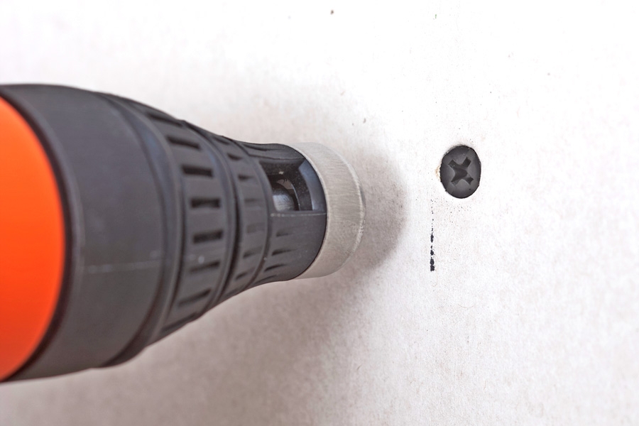 3 typiske gipsfeil: Du skrur skruen for langt inn