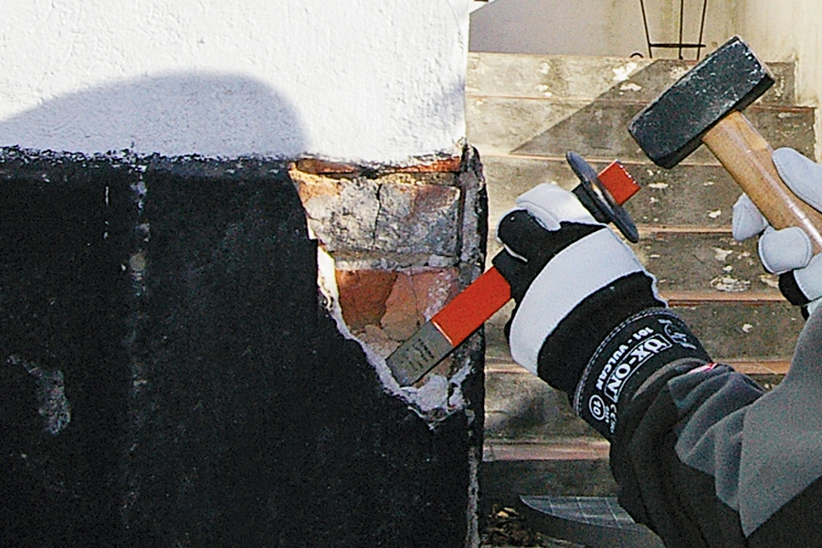 Reparation af sokkelhjørne: Forarbejdet og det inderste grove lag