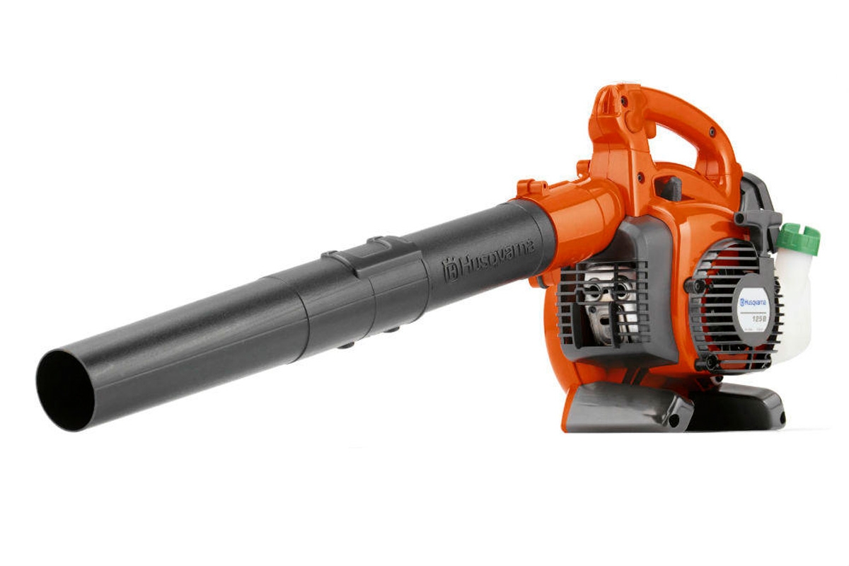 Løvblåser: Når er det en fordel å bruke en løvblåser fremfor en løvsuger?