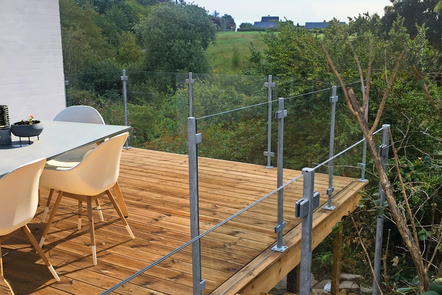 Eksklusivt glasrækværk