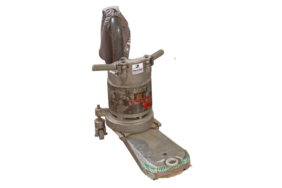 Gulvafslibning: Kantsliber