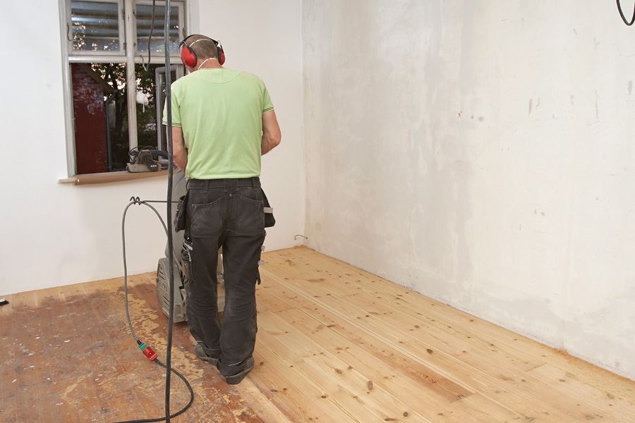 Gulvsliping: Sliping av store flater
