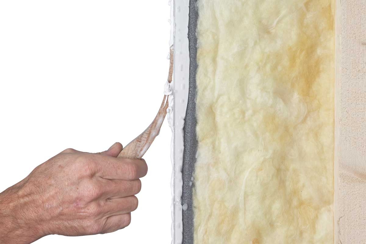 Fugning: Tryk din fuge til, så den buer på midten