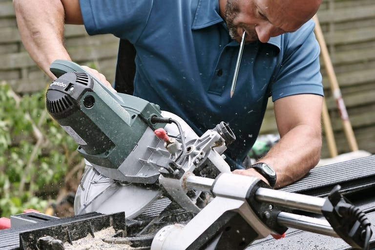 Kompositt terrassebord: Hvordan brukes komposittbord