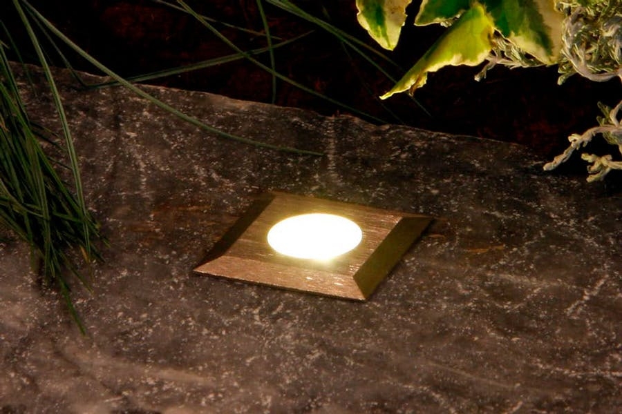 Utomhusbelysning: Atria. Kvadratiska LED-spotlights