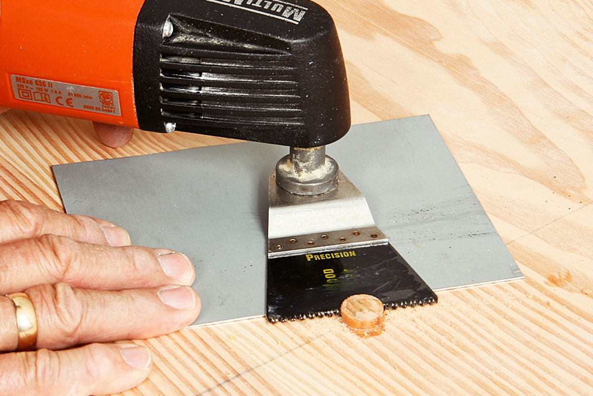 Yleistä monitoimityökalulla tehtävää työtä: Tasoittaminen