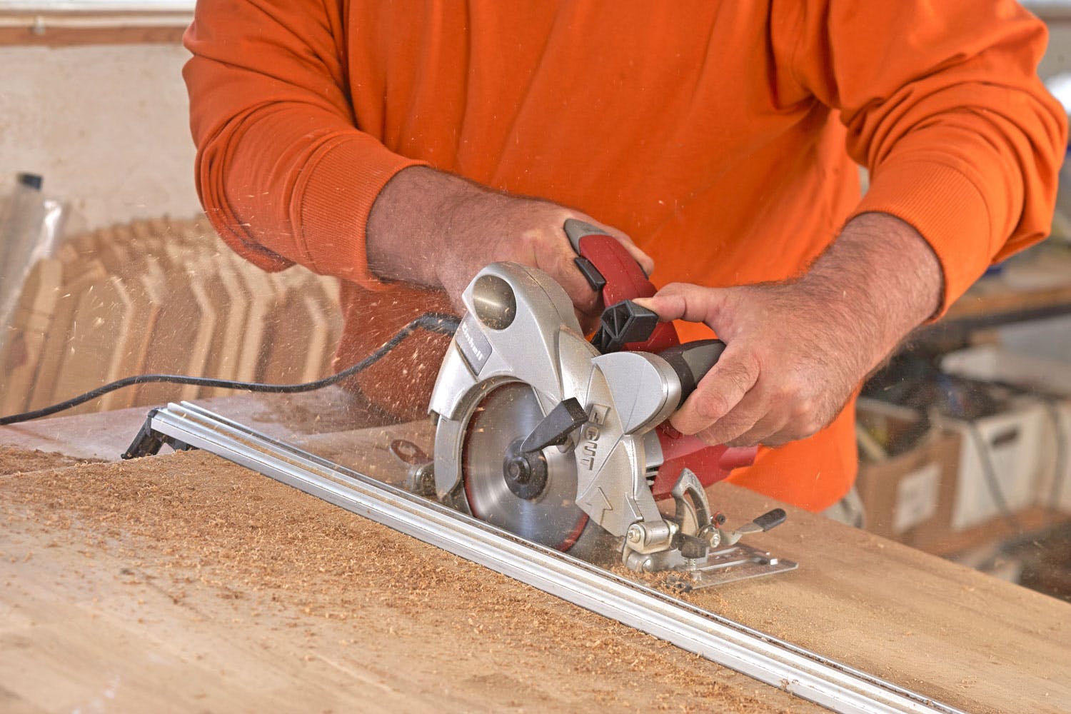 Cirkelsåg: Så använder du cirkelsågen